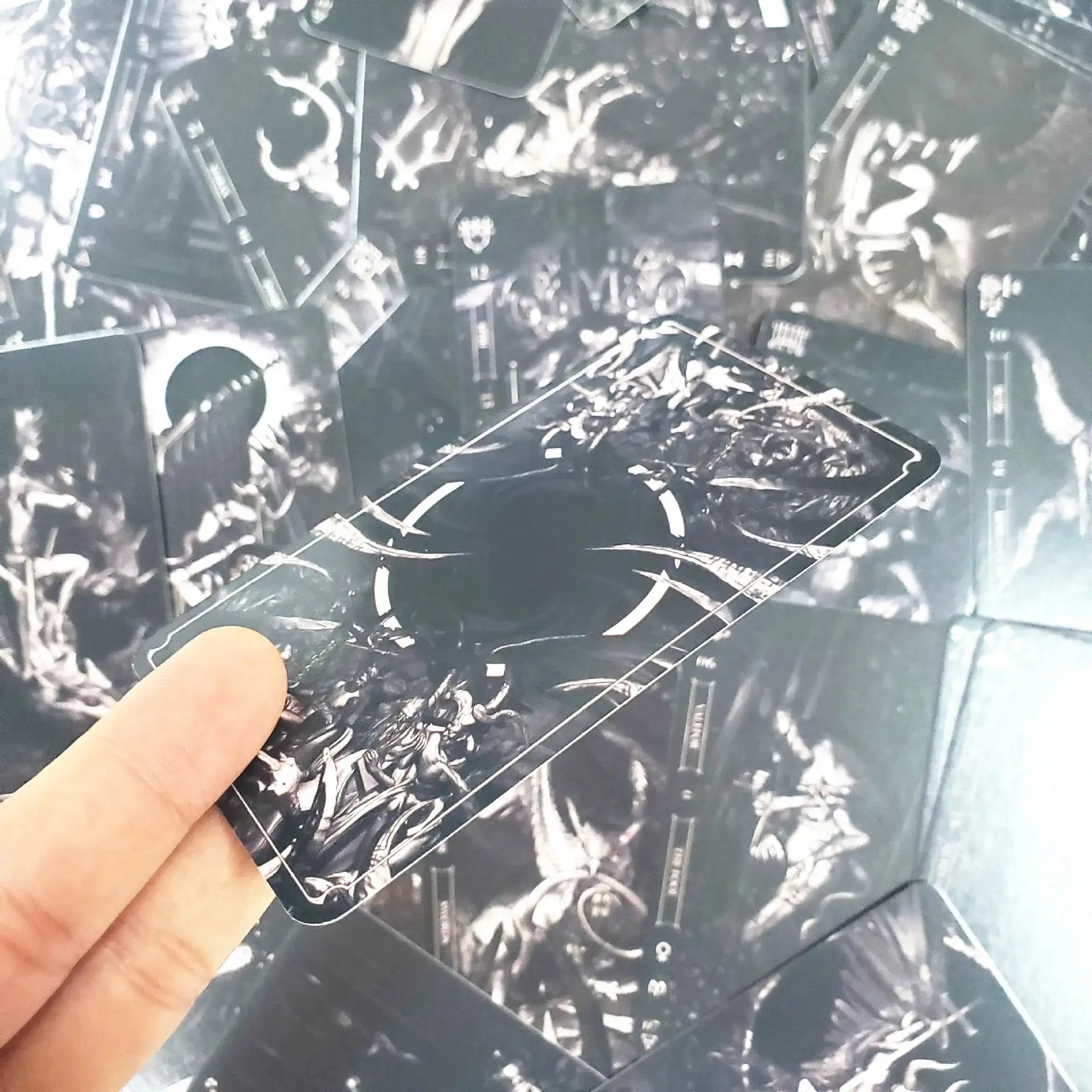 🌑Goetia Tarot in Darkness – Mysterious 78-Card Deck Featuring Lesser Key of Solomon Demons with Modern Psychological Interpretation