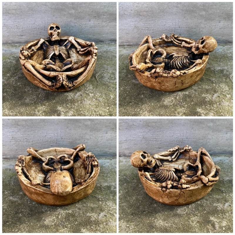 Handcrafted Resin Skeleton Ashtray Decor for Unique Home Aesthetics