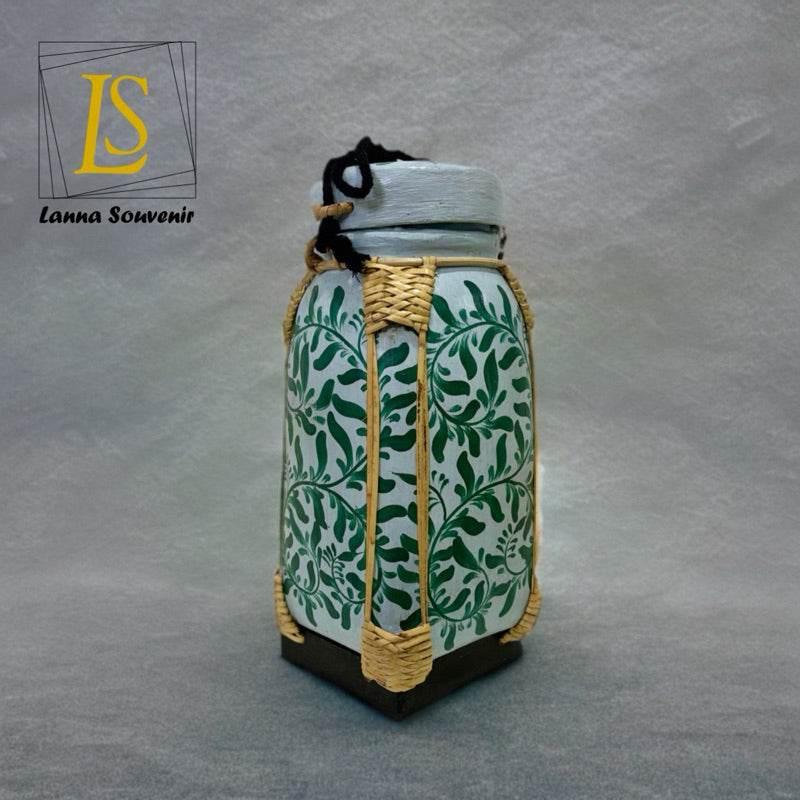 Handmade Bamboo Rice Box with Floral Design - Authentic Thai Craftsmanship ใบไม้เขียว