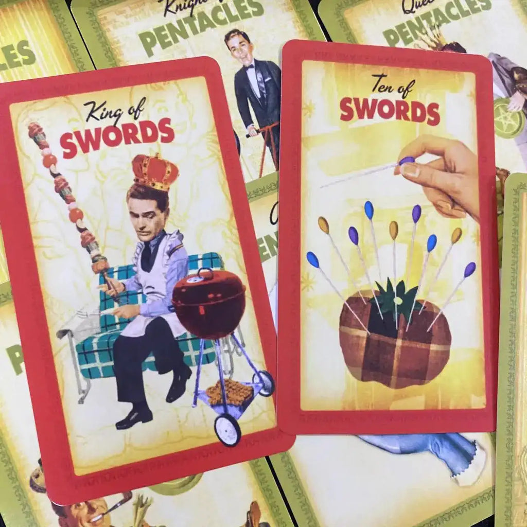 Housewives Tarot Deck – 78 Cards Featuring Practical Guidance and Charming Illustrations, Compact 10.3 x 6 cm