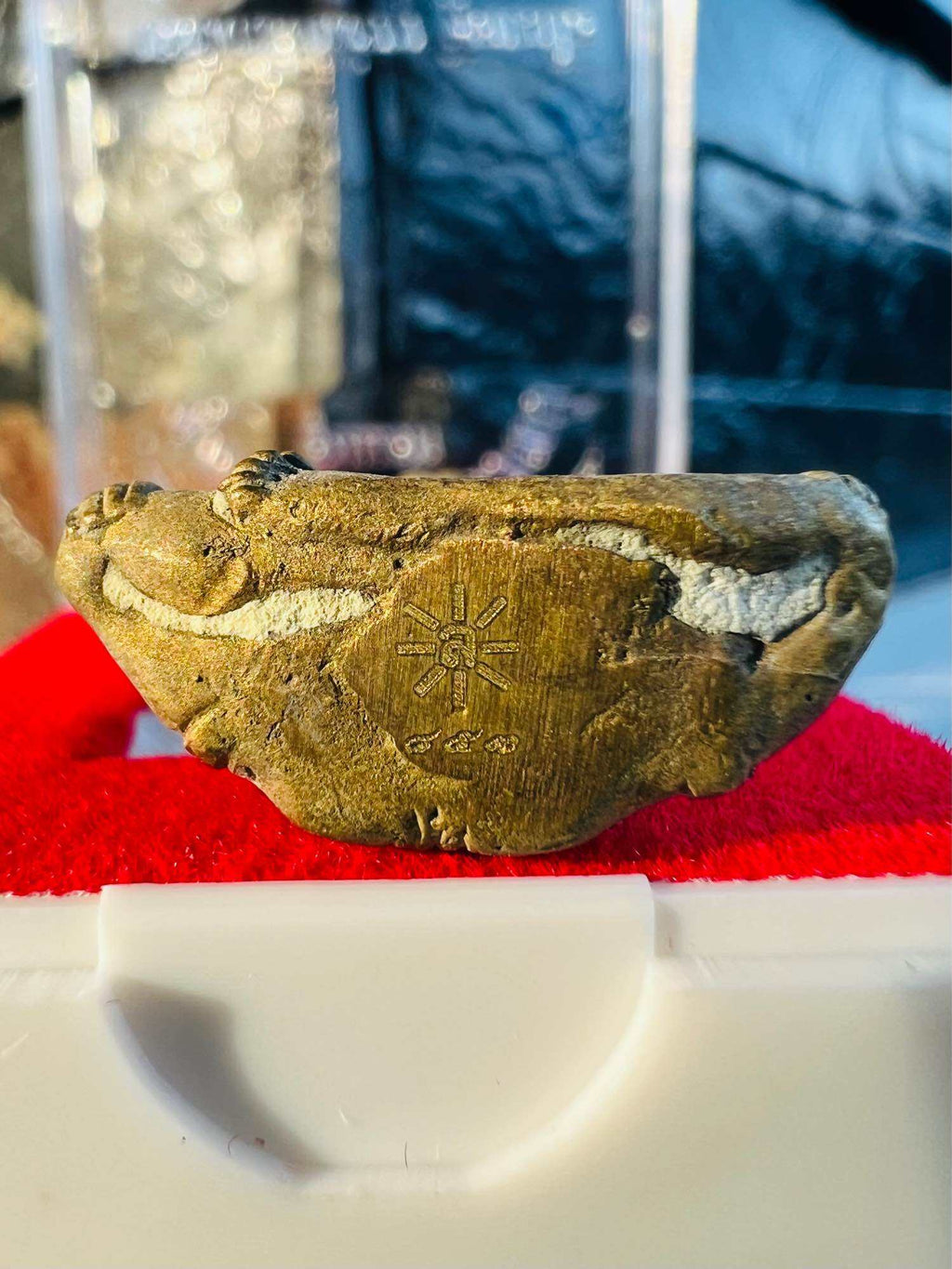 Hun Payon Maha Weth First Edition Talisman Powerful Sacred Animatronic Amulet