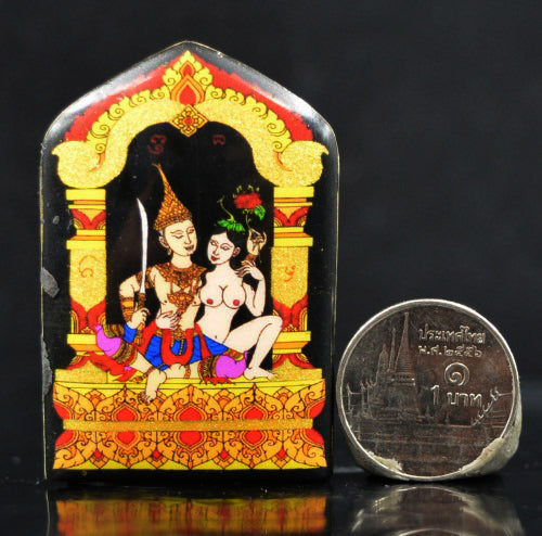 ✨ Midnight Allure, Daylight Favor – Phet Payathorn Black Charm-Oil Locket for Loving-Kindness, Deep Attraction & Wish Support