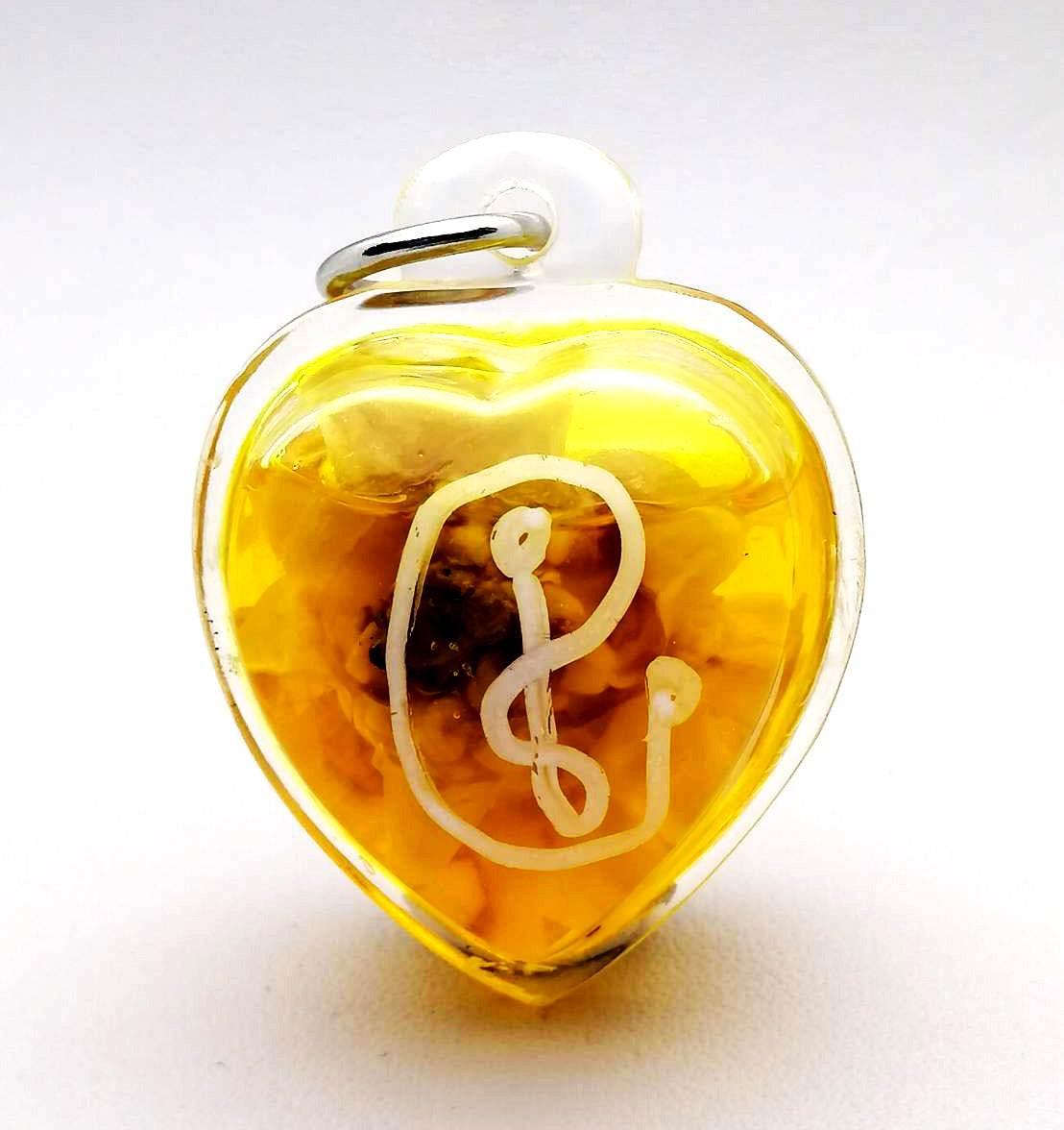 Twin Lovers Mystic Oil - Lanna Great Enchantment by Kruba Tao | 爱侣重叠神秘油 – 兰纳大咒术 (克鲁巴老法师开光) - Enhance Love and Connection