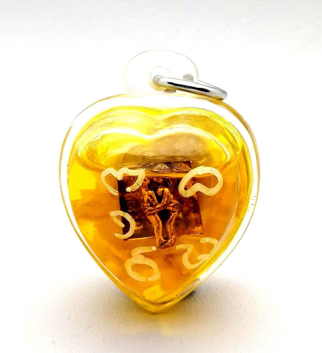Twin Lovers Mystic Oil - Lanna Great Enchantment by Kruba Tao | 爱侣重叠神秘油 – 兰纳大咒术 (克鲁巴老法师开光) - Enhance Love and Connection