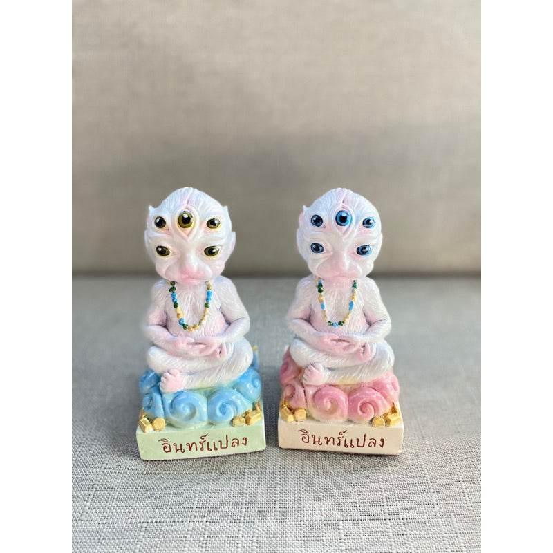 Four-eared five-eyed Inthraleng Statue Set