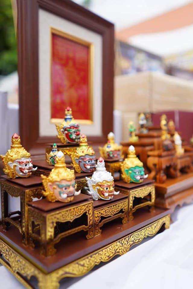 Khwen Khuveren Amulet for Wealth and Protection - Rich Blessings for Prosperity Set