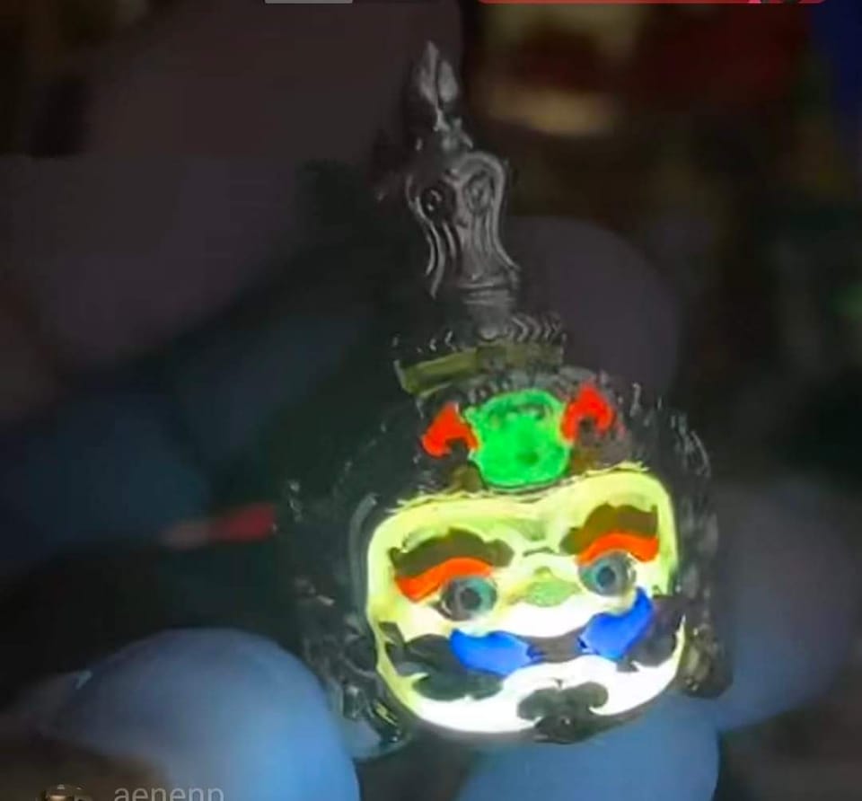 Khwen Khuveren Noi Chao Setthi Charm for Abundance and Success