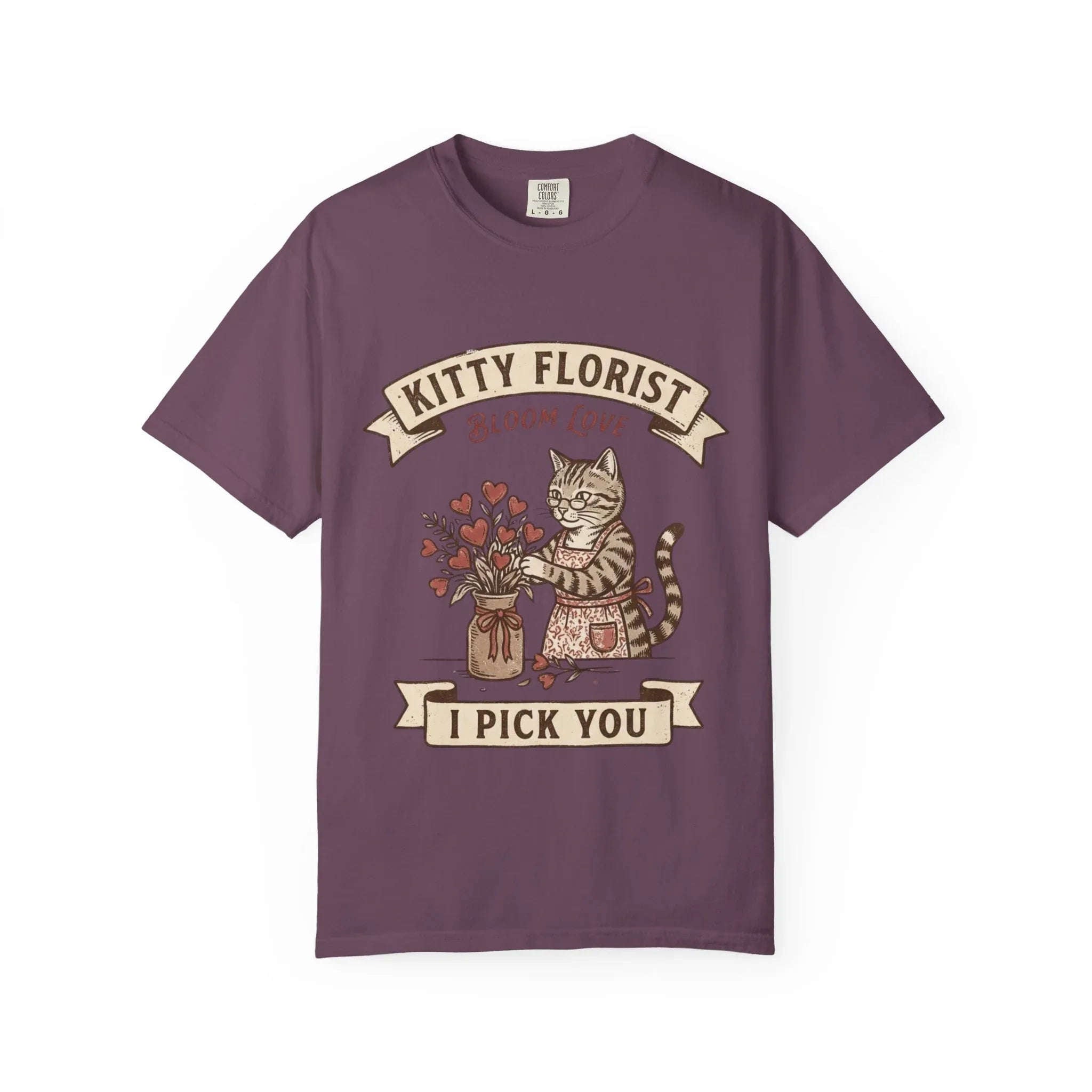 Kitty Florist Bloom Love T-Shirt | Vintage Cat Floral I Pick You Graphic Tee | Retro Flower Cat Lover Gift Shirt Berry M