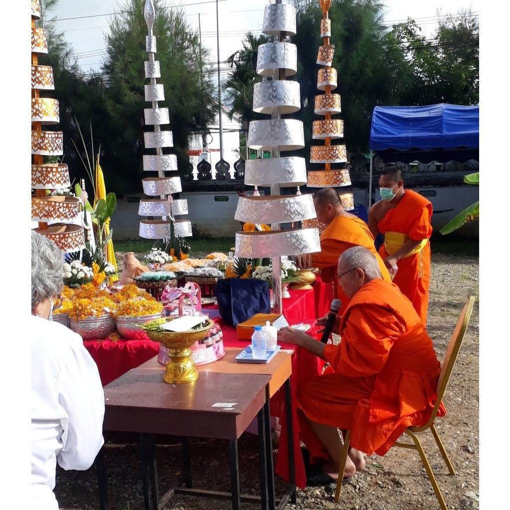 Phra Phong Upakut First Edition: A Symbol of Wisdom, Prosperity, and Heritage | Kruba Kham-Ai Edition 乌巴库特佛粉首版：智慧、繁荣与传承的象征 | 帕鲁婆卡艾版 One-Sake.com Yellow Brown Yellow-Brown-