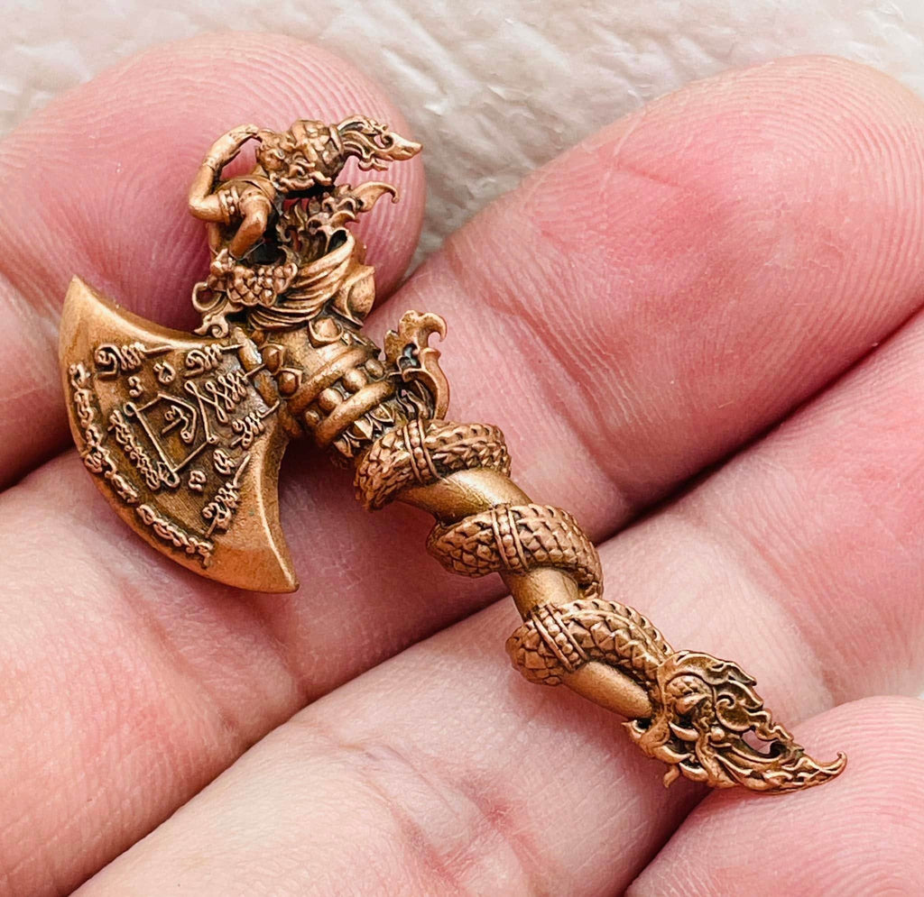 Krutthawaet Amulet for Protection and Empowerment - Sacred Weapon for Your Safety