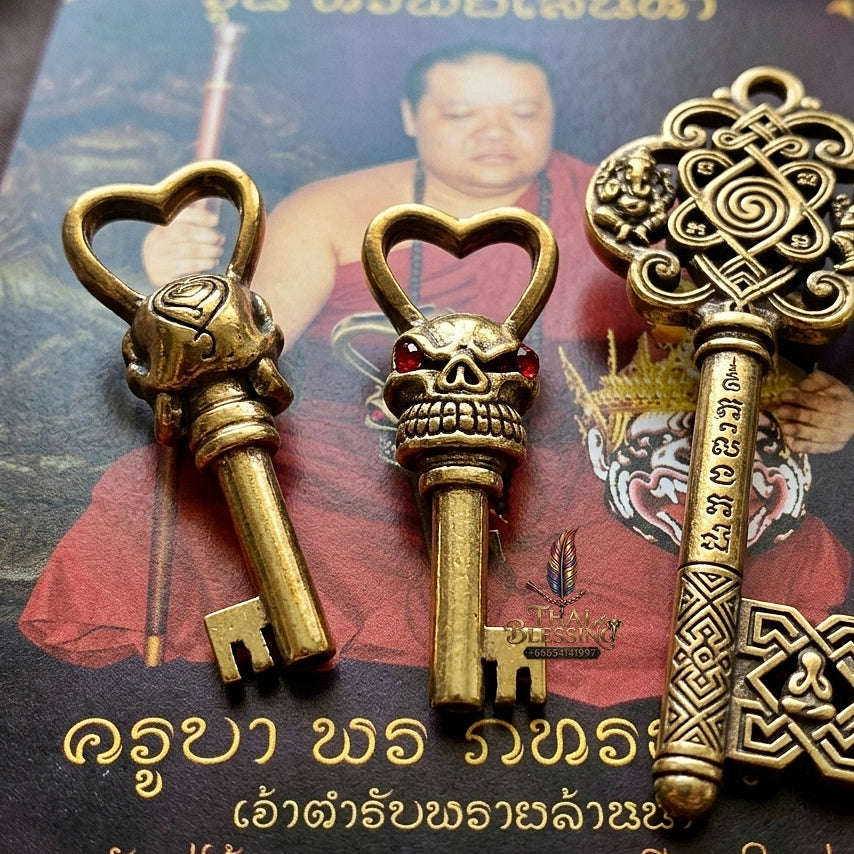 Kunchae Phrai Sane Thai Amulet Protection talisman good luck charm spiritual jewelry Sacred Key of Charm Phrai Charm Key Silver-Rich Sacred Metal Alloy Matrix Thai Blessing Co By RURUECHA