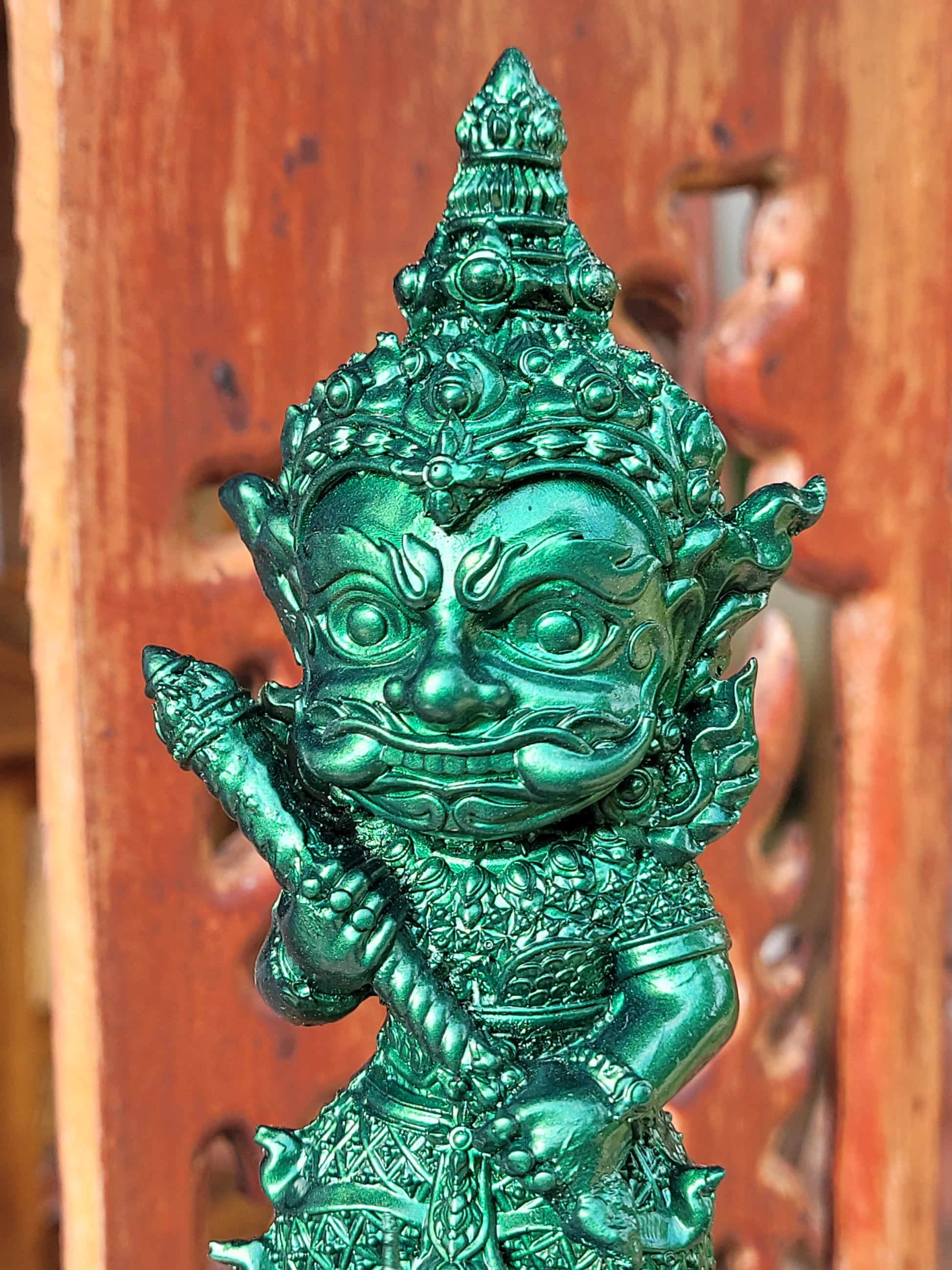 Kuweni Noi Ruay Maha Setthi Statue - Enhance Your Wealth and Prosperity with Little Kubera