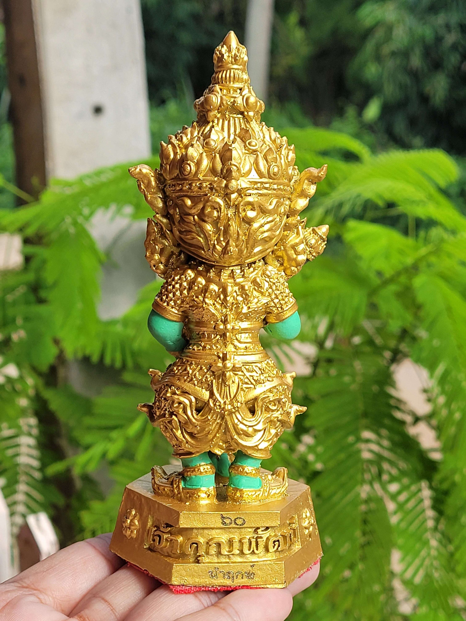 Kuwen Noi Statue - Ruay Maha Setthi Thawi Sap Little Kubera Great Billionaire of Doubled Wealth
