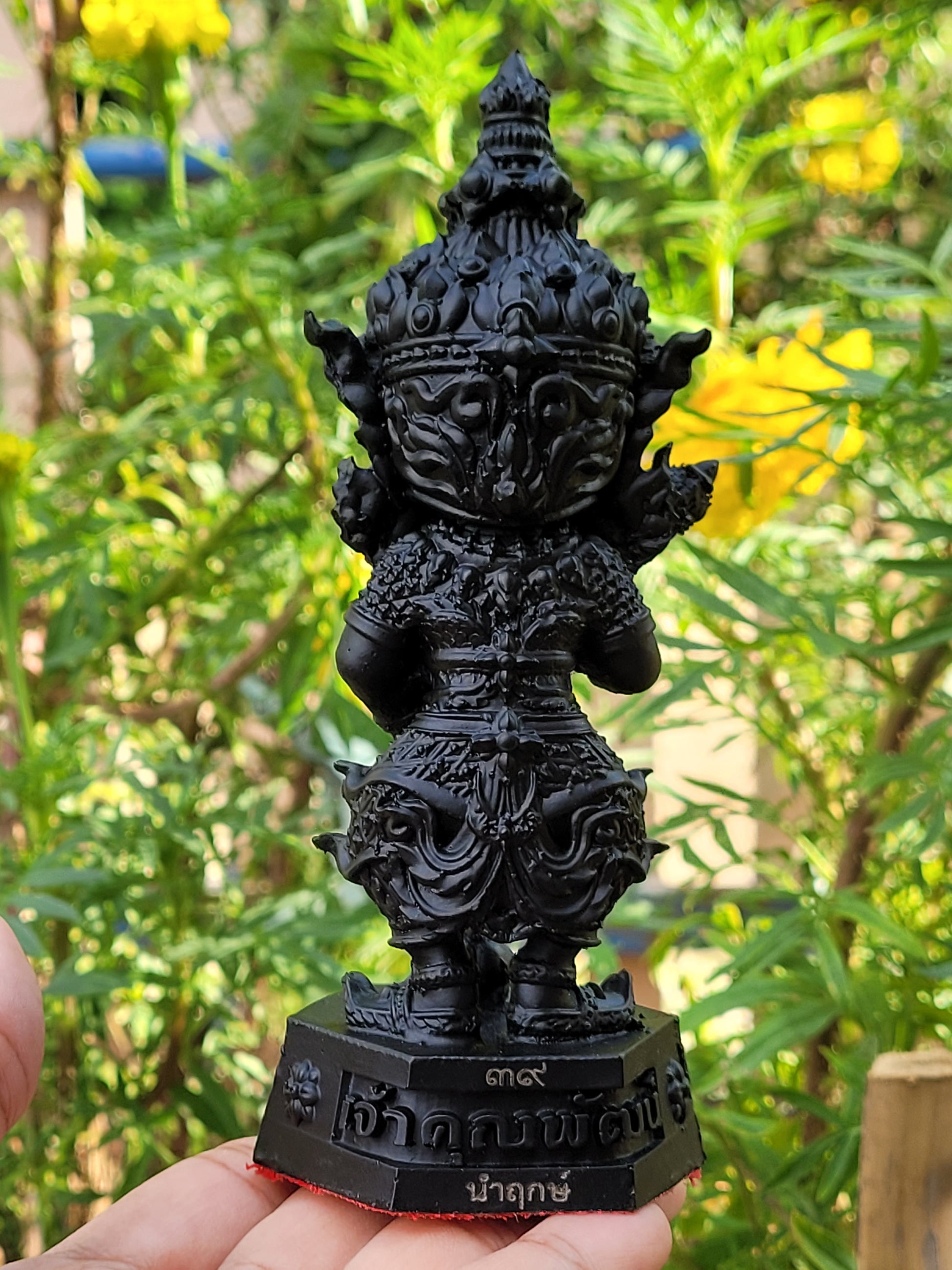 Kuwen Noi Amulet Statue 6-Inch for Wealth, Prosperity, Abundance, and Success