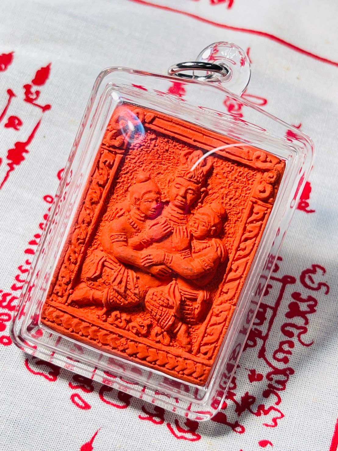 Phaya Khao Kham Amulet for Love, Prosperity, and Good Fortune