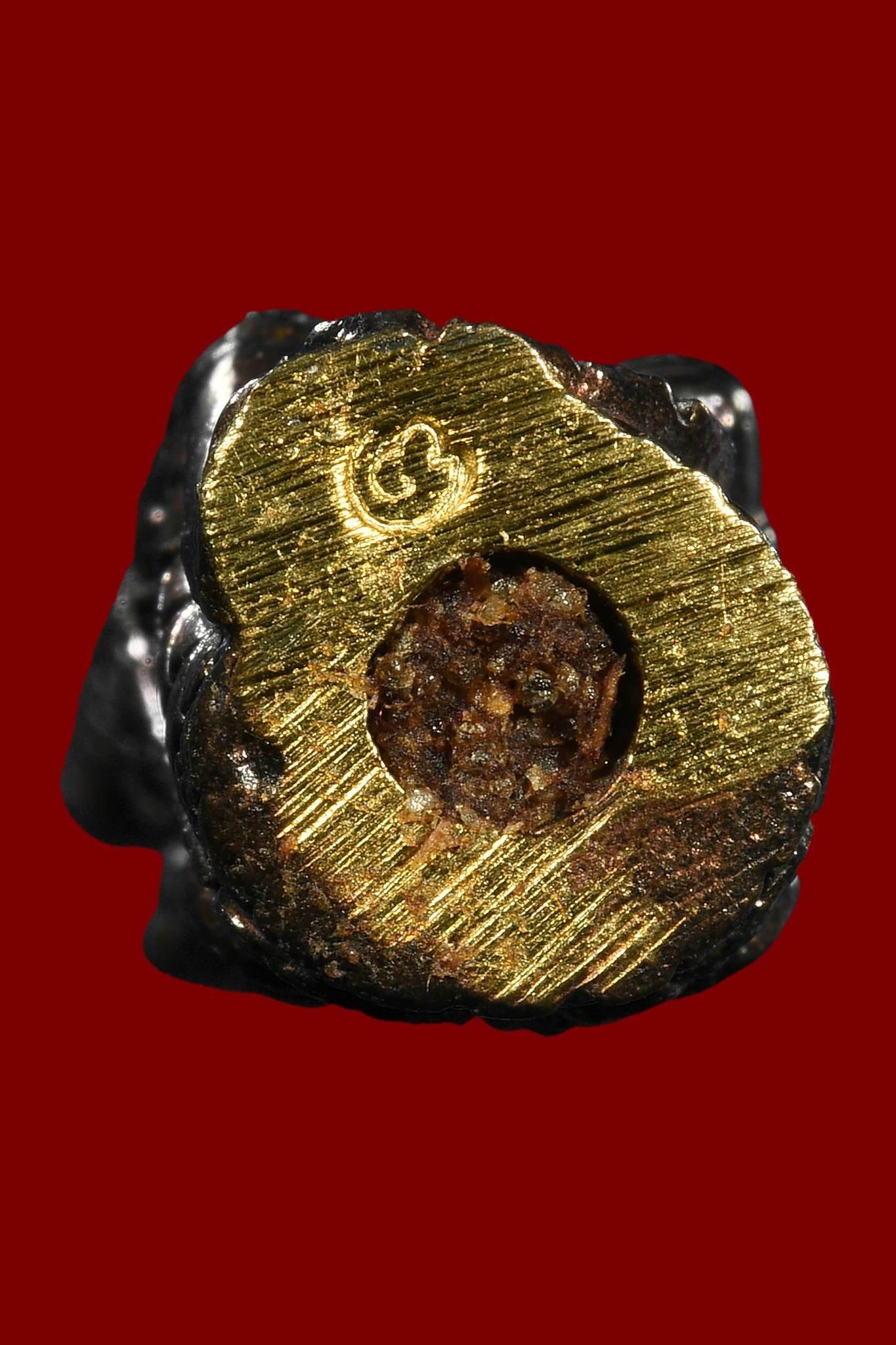 Thao Wessuwan Wealth Protection Charm for Prosperity and Security