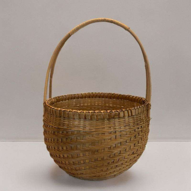 Handmade Bamboo Fruit Basket - Eco-Friendly Lanna Souvenirs กระเช้าสลุง