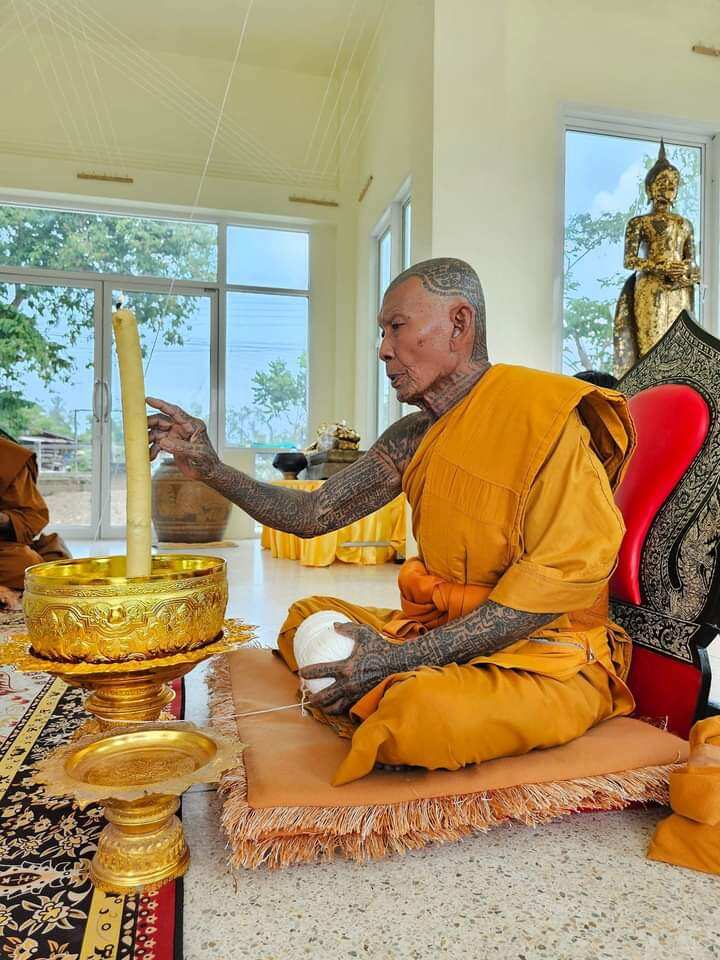 Legendary Thai Amulet Seua Hua Kad for Ultimate Thai Amulet Protection