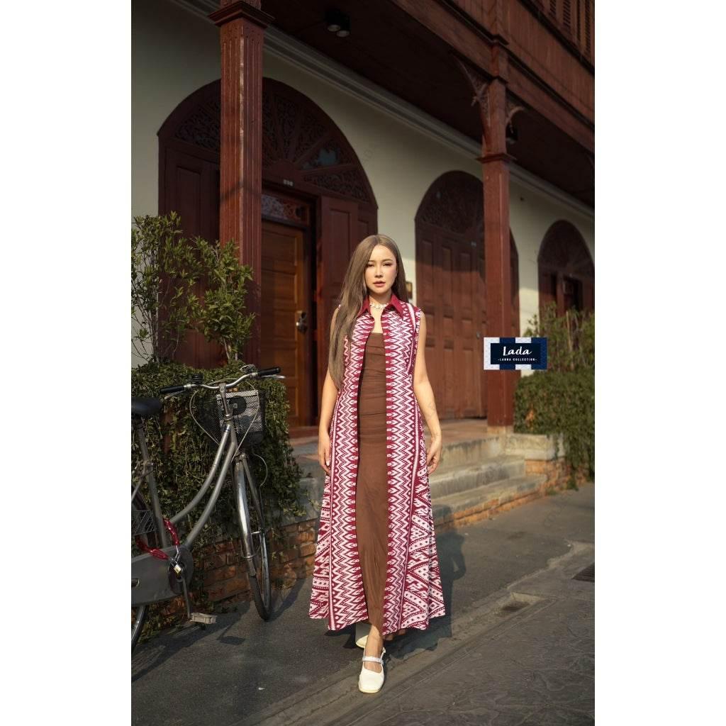 Long Sleeveless Wrap Coat with Lisa Print in Premium Cotton – Oversized Kimono Style for Women in 4 Colors แดง