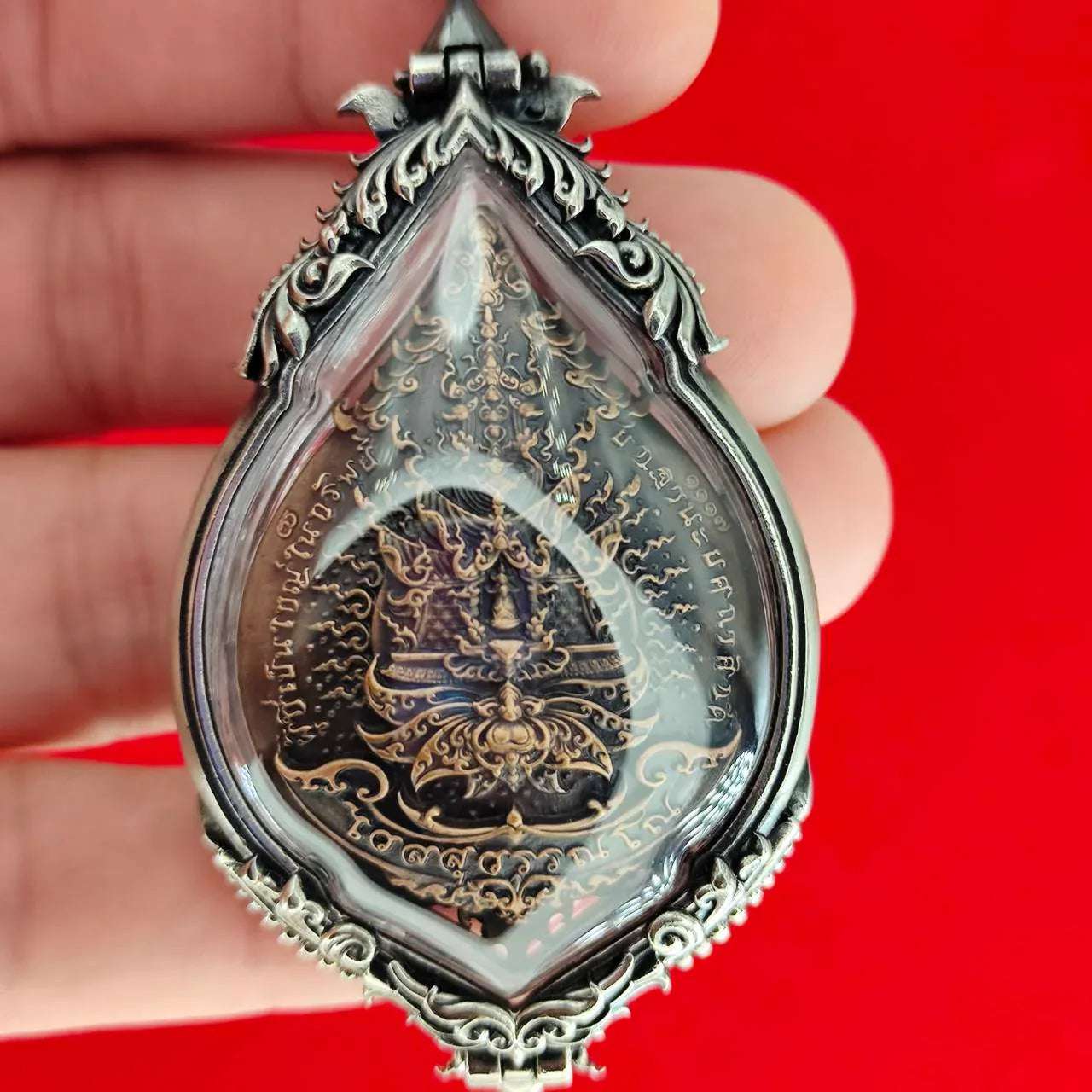 Lord Vesuvananno Amulet for Wealth Protection - Attract Prosperity and Secure Your Future with Powerful Energy