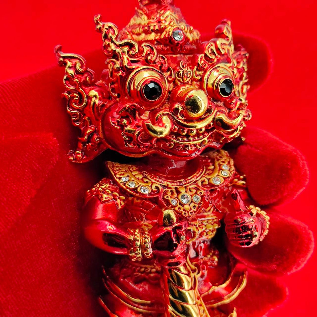Lord Vesuvanna Figurine - Sacred Thai Wealth Statue for Prosperity and Good Fortune