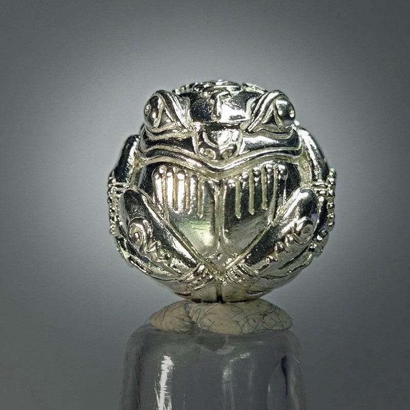 Lucky Frog Amulet Bracelet for Wealth and Prosperity Enhancement Money beetle