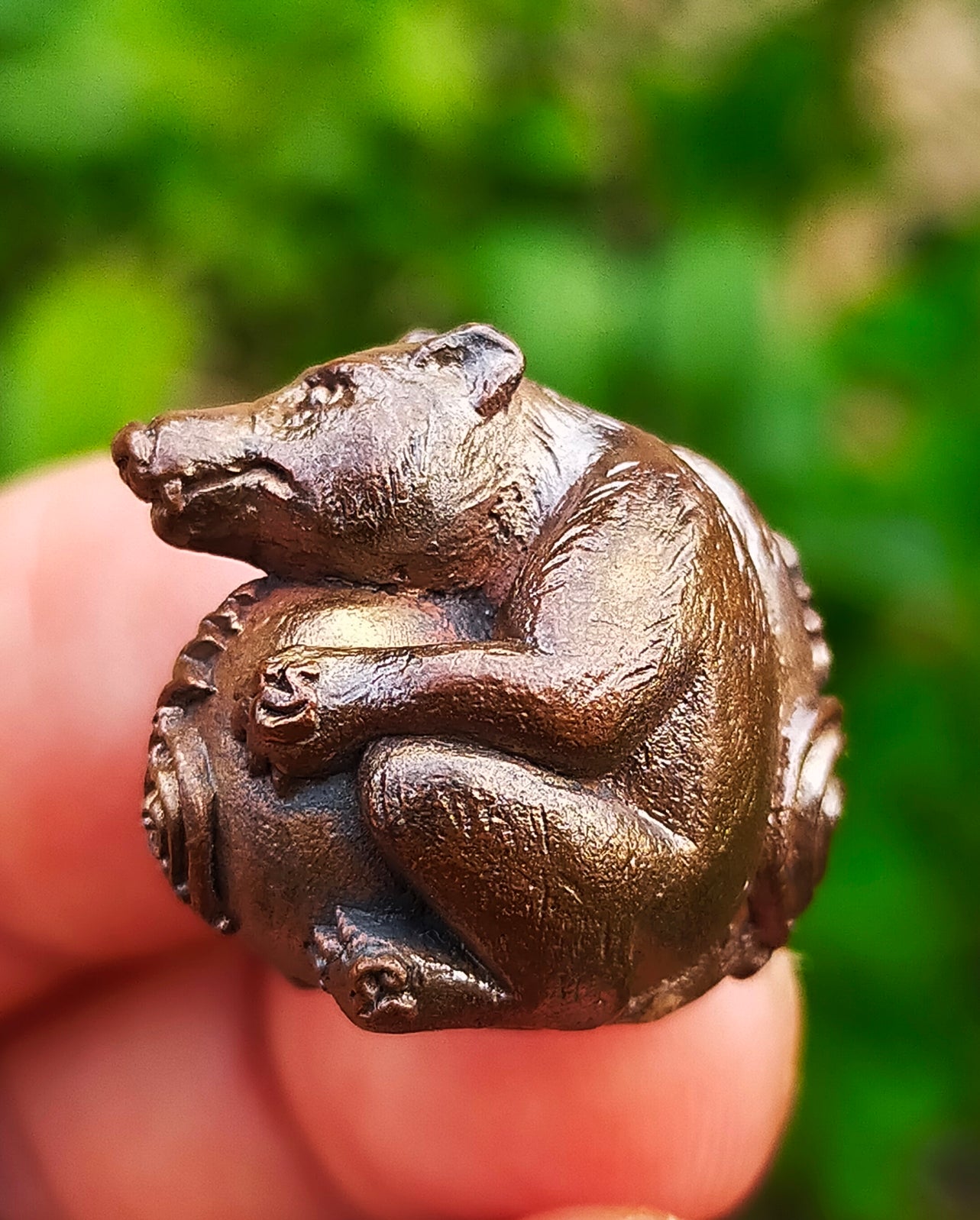 Luk Om Chamot Riek Sap Amulet by Luang Phor Erb – Ultimate Wealth and Prosperity Charm