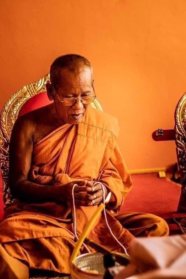 Luuk Sakod Maha Kan Amulet Bracelet - Authentic Thai Blessing for Protection and Prosperity