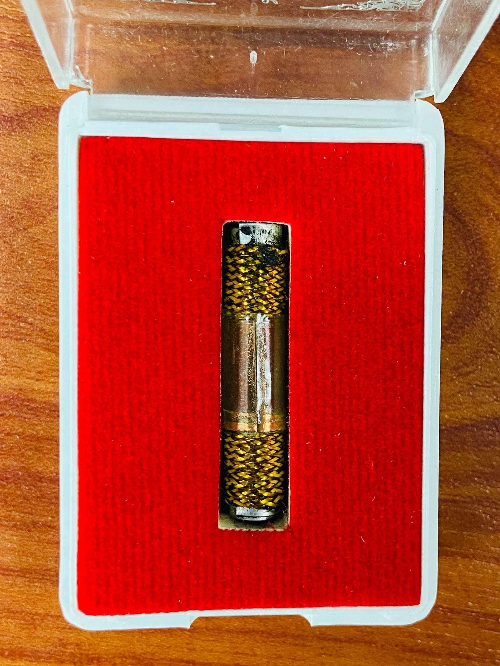 ✨ Takrut Sarika Roi Rak Roi Choo (Love & Charm Scroll) 2022 Edition – Blessed Powder Infused Amulet by Luang Pho Mian, Wat Ban Chanieng Wanaram, Buriram