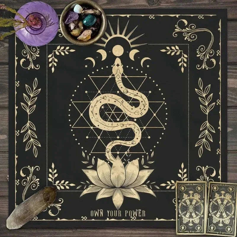 🃏 Mandala Tree of Life Tarot Tablecloth – Sea Velvet Square Butterfly Altar Cloth for Tarot Readings, Terrace Dining & Multi-Purpose Mystic Decor 026