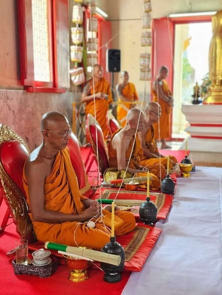Master-Grade Phra Kring Phong Suphan Satin Bronze with Sacred Enamel & Gold-Plated Buddha Figure Edition Wat Phra Si Rattana Mahathat Thai Blessing Co By RURUECHA