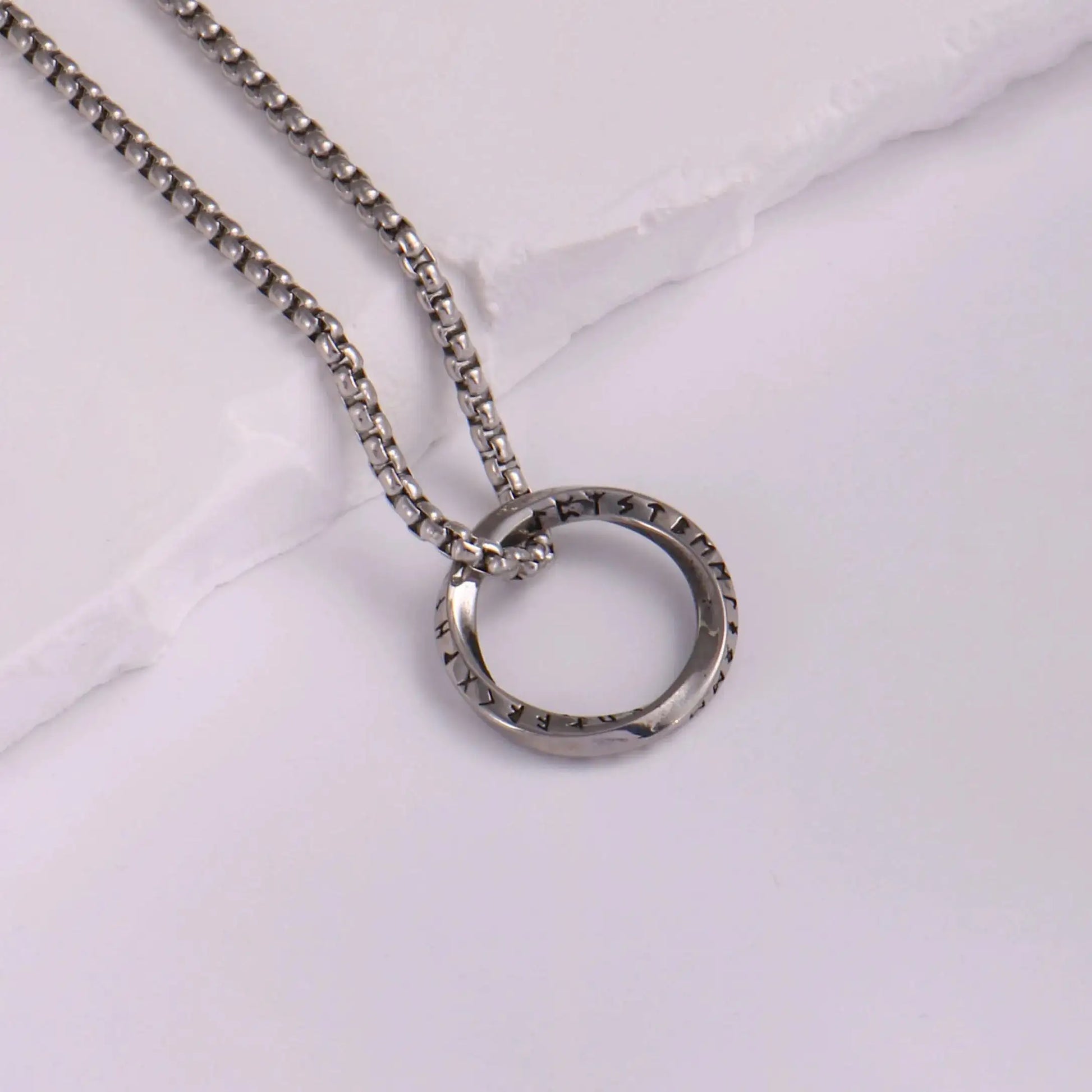 🐺 Medieval Stainless Steel Viking Wolf Necklace – Men’s Spiritual Jewelry | Viking Compass and Dragon Design | Robust and Symbolic Amulet S2-46-B