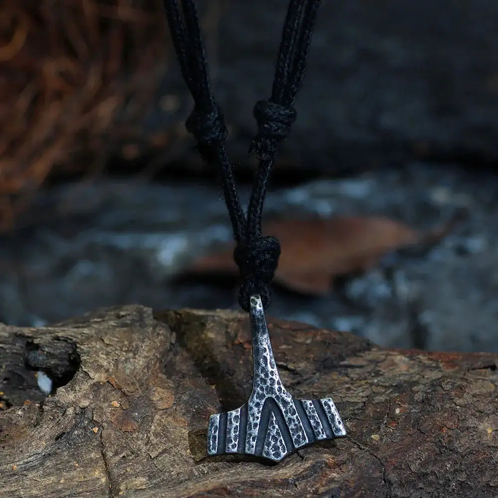 🐺 Medieval Stainless Steel Viking Wolf Necklace – Men’s Spiritual Jewelry | Viking Compass and Dragon Design | Robust and Symbolic Amulet S1-48-B