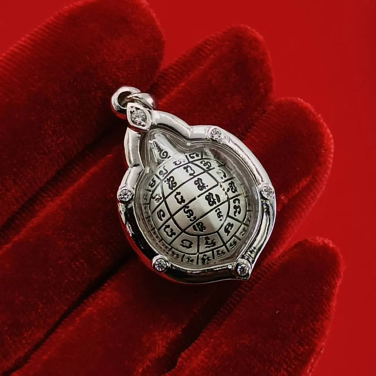Millionaire Turtle Amulet for Wealth, Prosperity, and Longevity