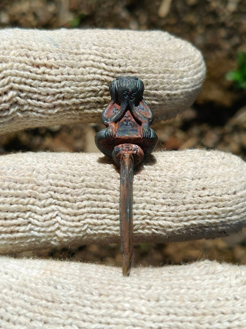 Mit Mor Amulet for Protection - Thai Figurine Ornament for Safety and Wellbeing