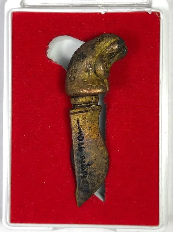 Mit Mor Amulet for Protection - Thai Figurine Ornament for Safety and Wellbeing