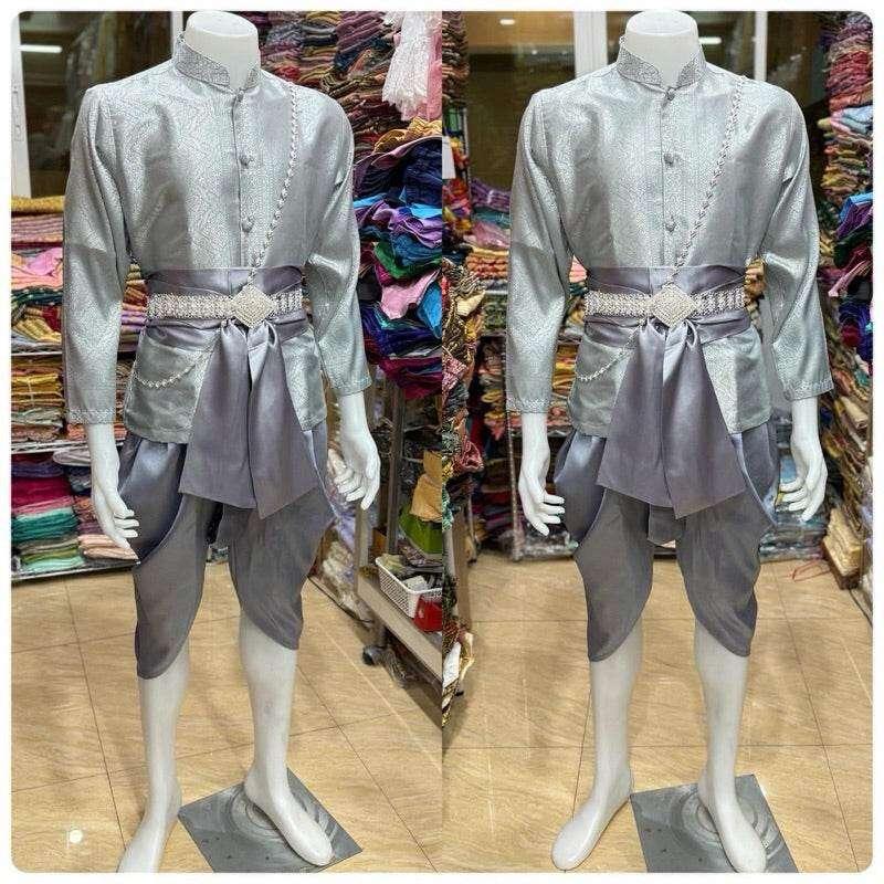 Modern Thai Men's Traditional Outfit for Ceremonial Occasions 2