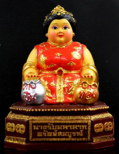 Nang Rap Maha Lap Sap Sombun statue in vibrant red with gold detailing for prosperity