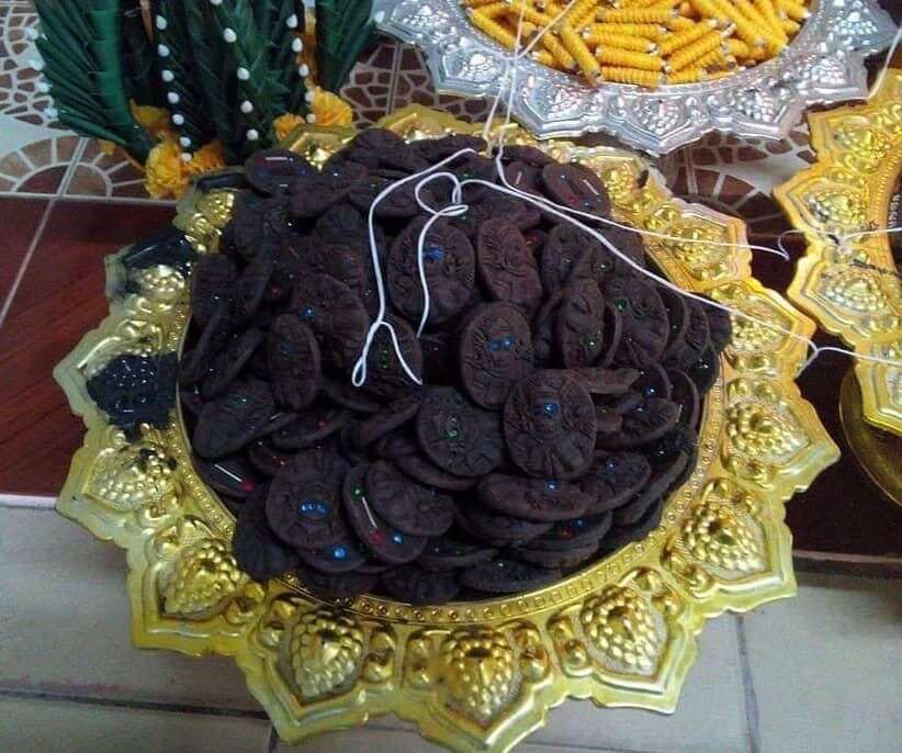 Nang Yak Kinee Pendant for Beauty and Success - Thai Blessed Charm