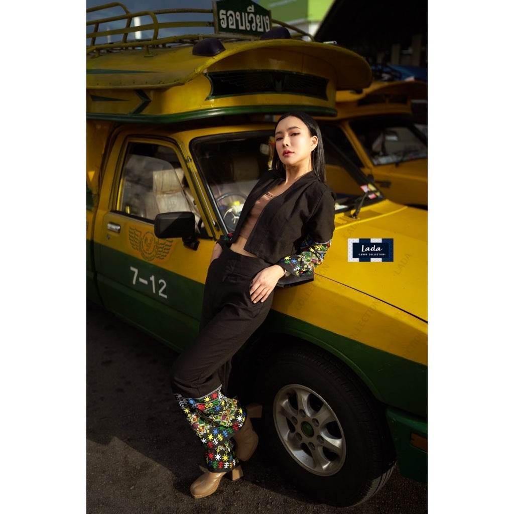 New Arrival Mien Tribal Print Blouse Pants Set - Stylish Thai-Inspired Outfit for Women