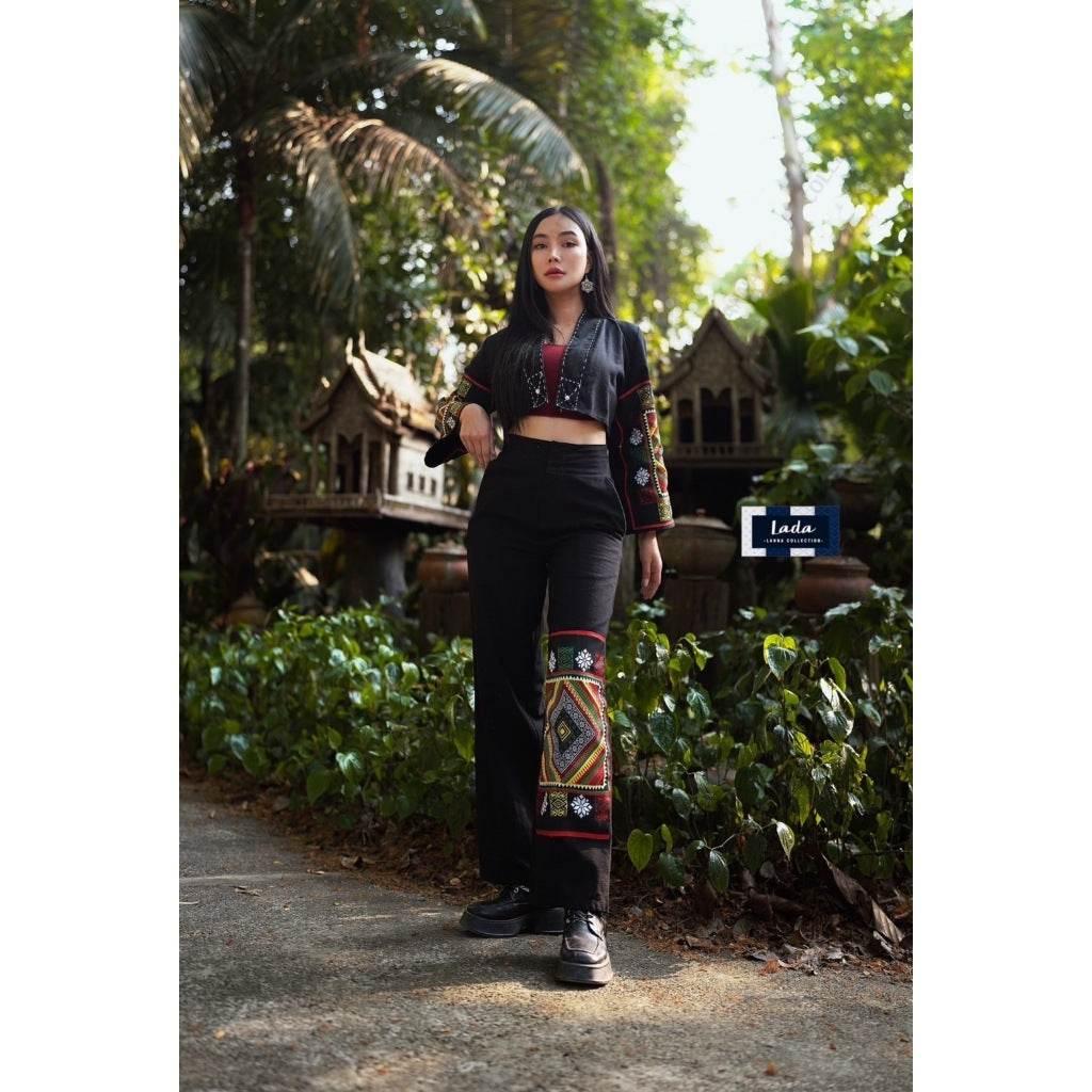 New Black Tie Print Poly Set - Stylish Wrap Top & Wide-Leg Pants in Cream & Black for Women's Daily Wear ดำ