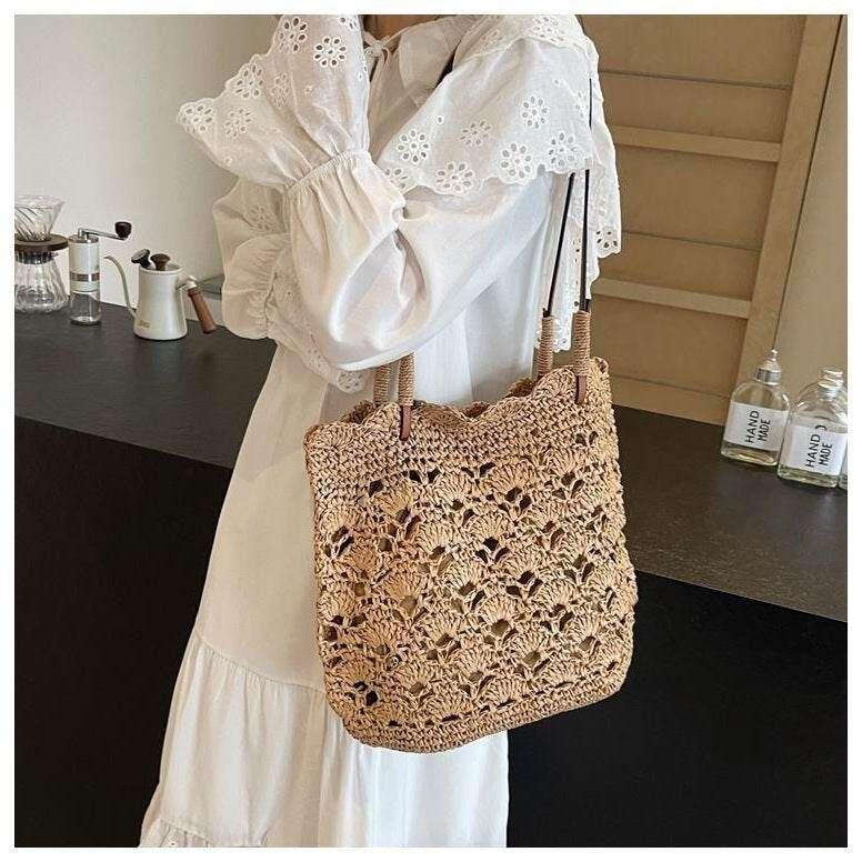 New Handwoven Women’s Shoulder Bag with Leather Strap - 33cm Wide Cotton Rope Tote for Daily Use
