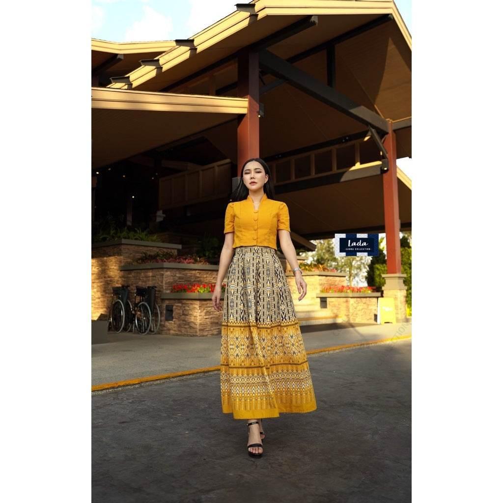 New Two-Tone Cotton Set - Khit Praewa & Mudmee Print Yellow & Wine Red Short Sleeve Top with High-Waisted Pleated Skirt