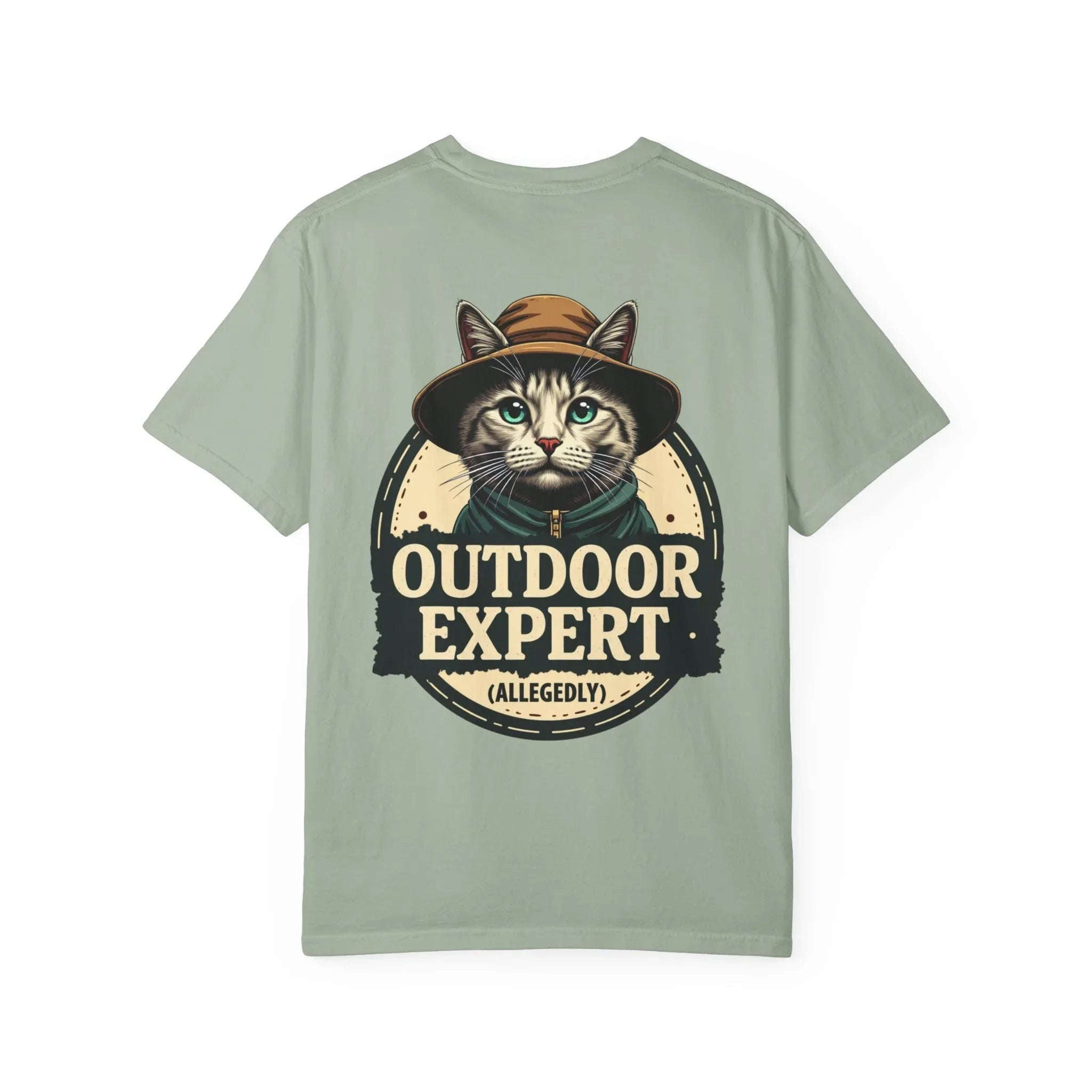 Outdoor Expert Cat Allegedly Shirt, Funny Camping Cat Tee, Vintage Badge Camper Graphic T-Shirt, Hiker Gift, RV Van Life Bay