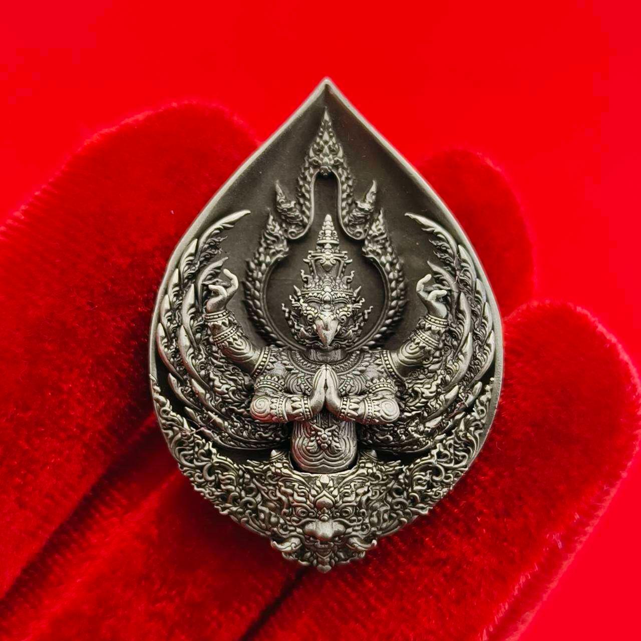 Phaya Garuda Kalsuban Medal – Luang Pho Wijit's Sacred Buddhist Protector & Fortune Charm