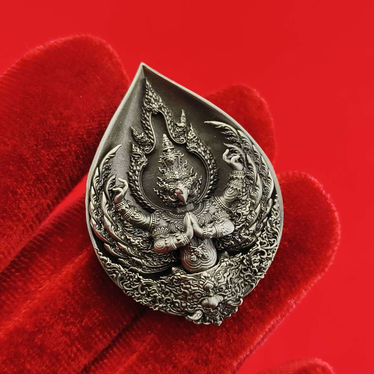 Phaya Garuda Kalsuban Medal – Luang Pho Wijit's Sacred Buddhist Protector & Fortune Charm