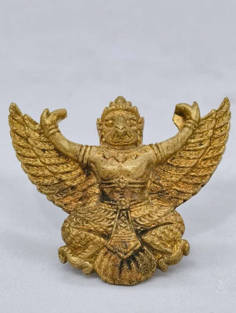 🦅 Phaya Garuda "Maha Amnaj" Wealth & Power Amulet: 2012 Edition by Luang Pu Boon (Wat Thung Hiang) – Ultimate Authority & Riches