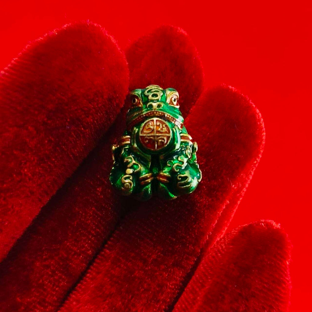 Phaya Kob Kin Duean Charm for Rapid Wealth and Prosperity Setthi