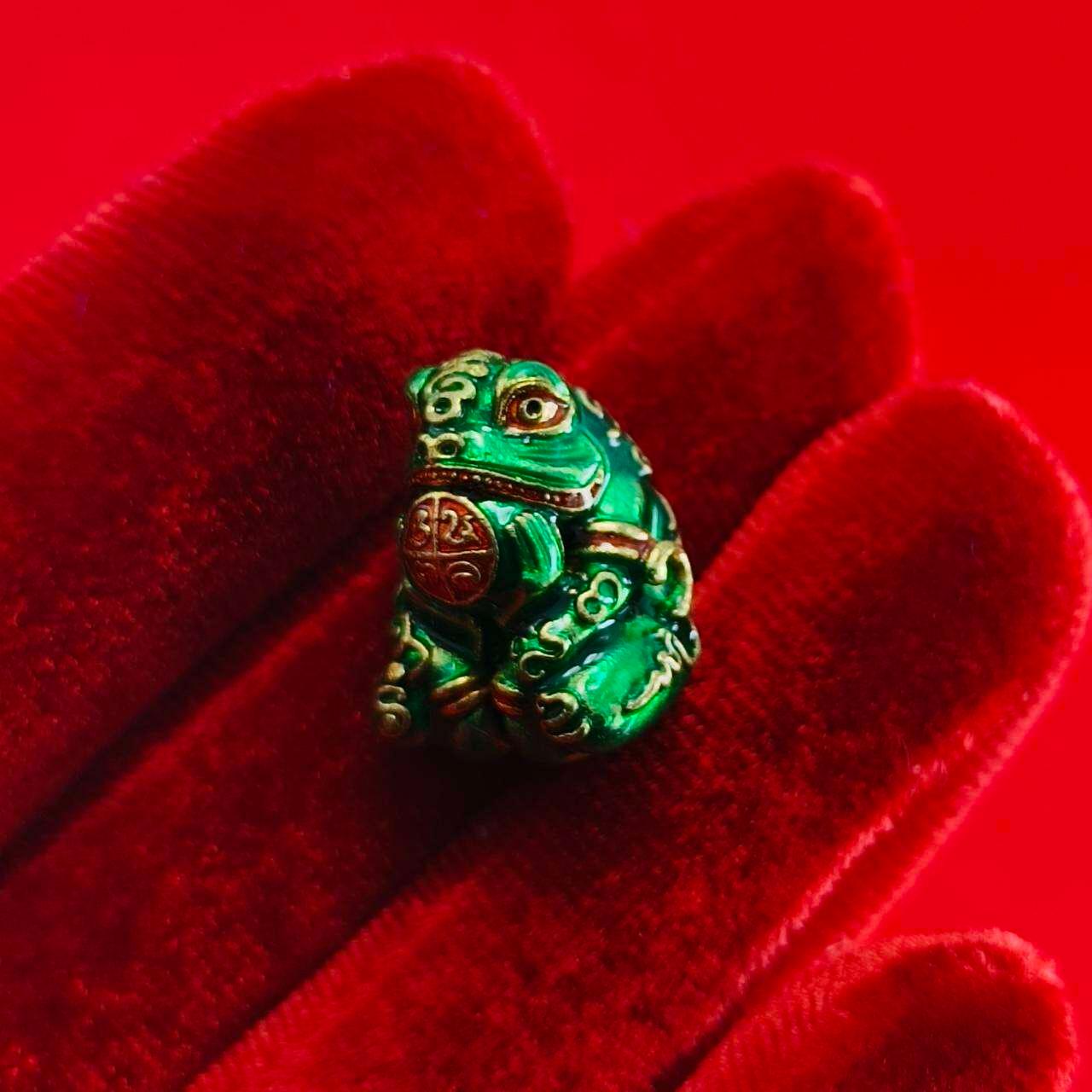 Phaya Kob Kin Duean Charm for Rapid Wealth and Prosperity Setthi