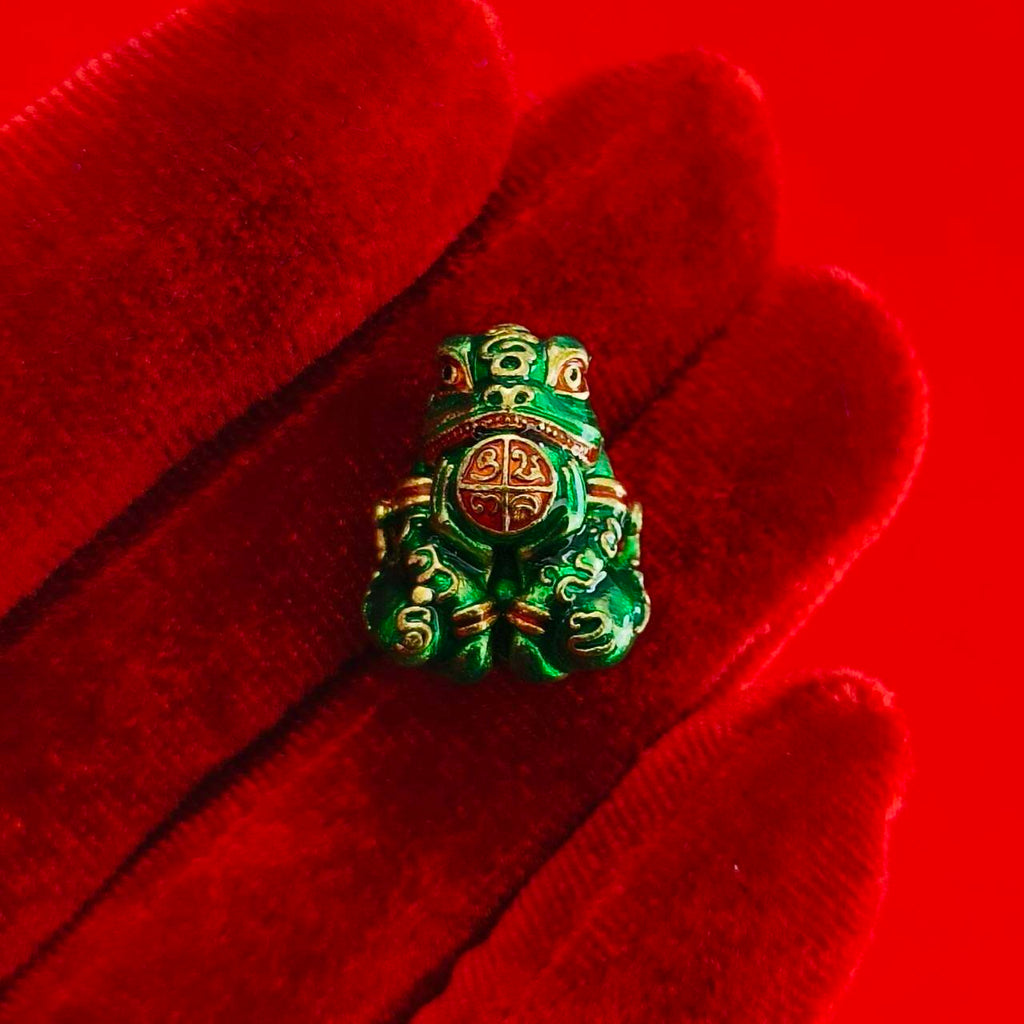 Phaya Kob Kin Duean Charm for Rapid Wealth and Prosperity Setthi